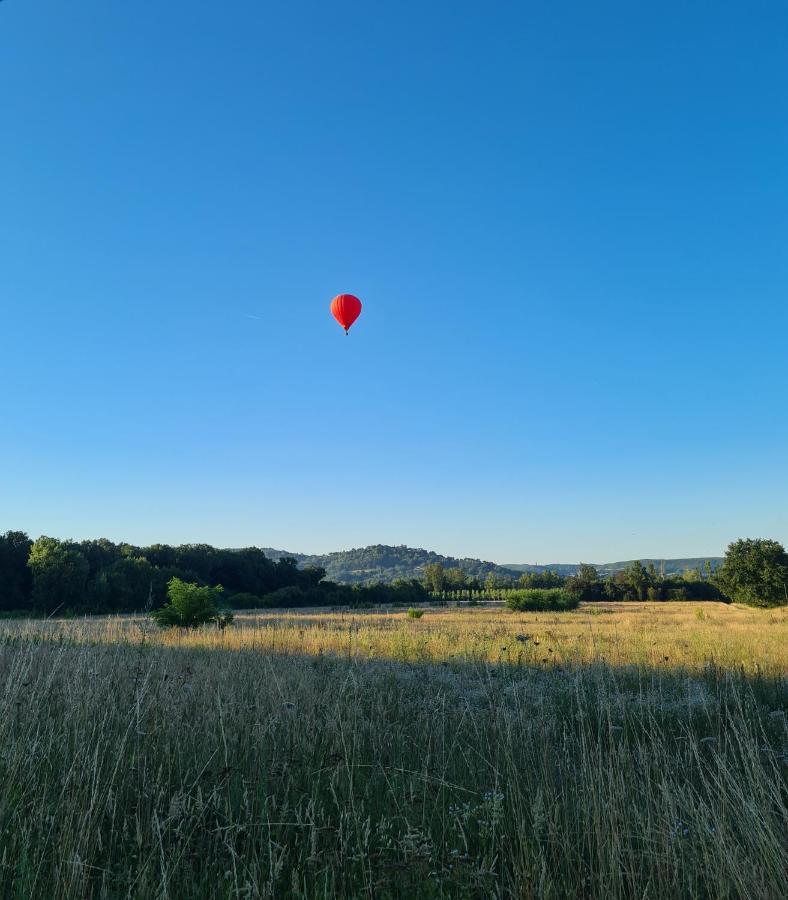 Le Coq En Repos Panzió Saint-Sylvestre-sur-Lot Kültér fotó