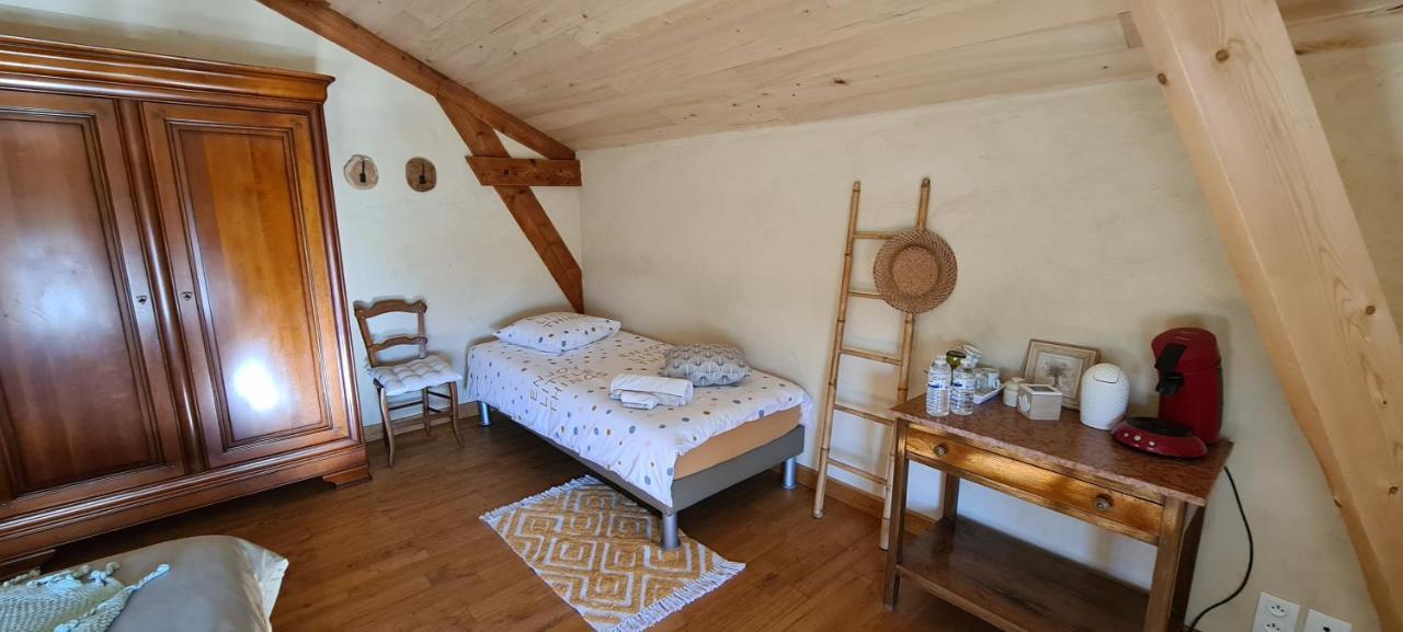 Le Coq En Repos Panzió Saint-Sylvestre-sur-Lot Kültér fotó