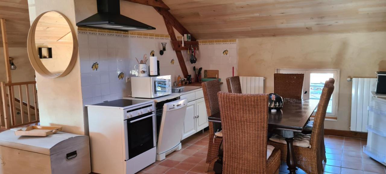 Le Coq En Repos Panzió Saint-Sylvestre-sur-Lot Kültér fotó