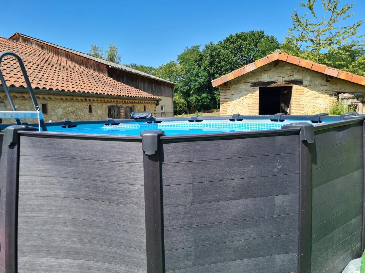 Le Coq En Repos Panzió Saint-Sylvestre-sur-Lot Kültér fotó